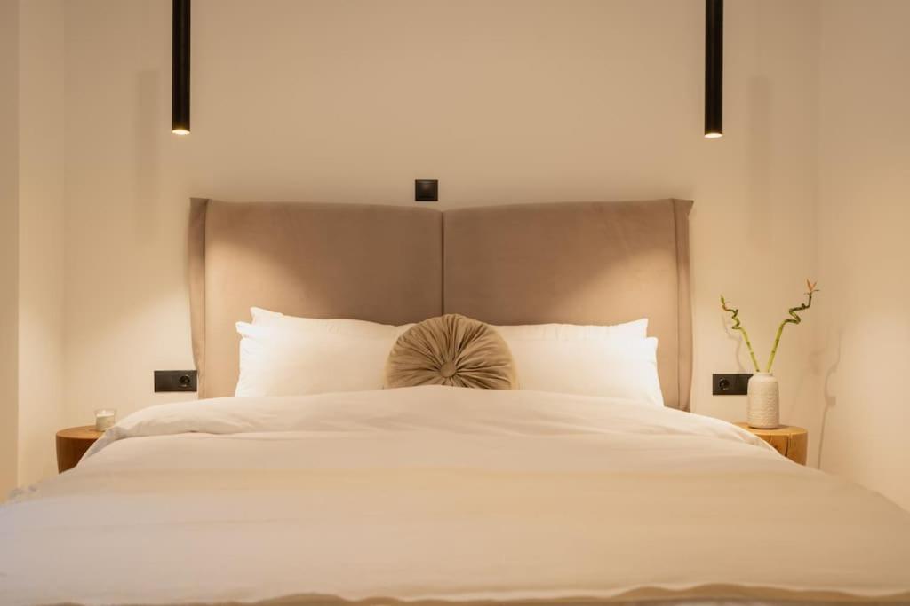 The Heart Of Athens Apartment ภายนอก รูปภาพ
