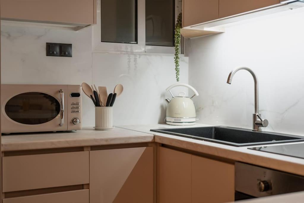 The Heart Of Athens Apartment ภายนอก รูปภาพ